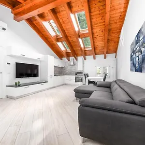  شقة فندقية Residenze Niguarda إيطاليا